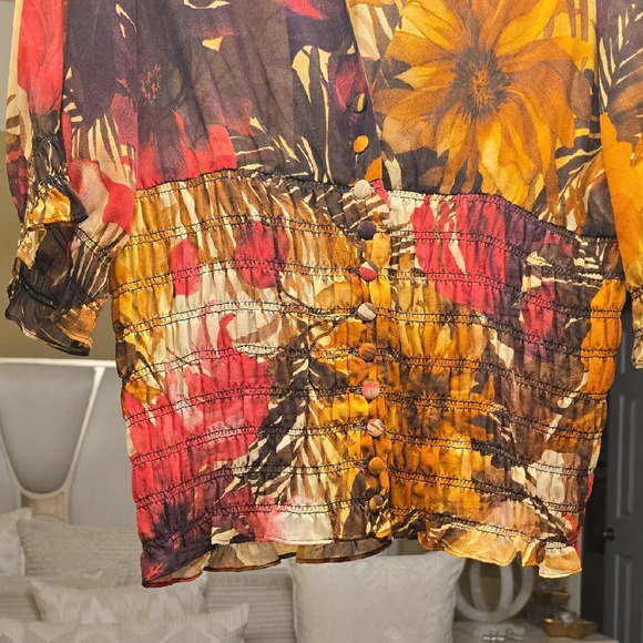 Cache Vibrant Floral Blouse in Red and Yellow - Picture 4 of 16